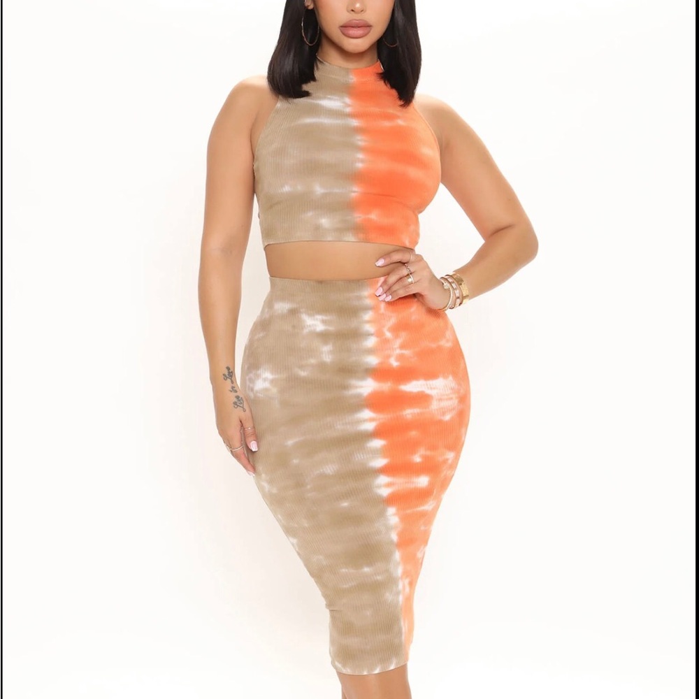 * New with tags * midi skirt set - tye dye - small